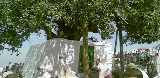 Höhle des Geheimnisses (Dar as-Sirr) von Abd as-Salam ibn Maschisch am Berg Jebel al-Alam, Marokko